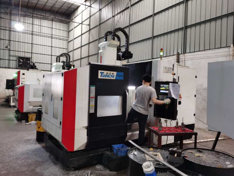 CNC數(shù)控加工中心 CNC數(shù)控加工中心